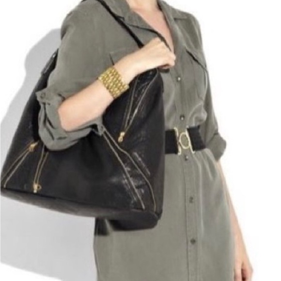 Marc Jacobs black Leola leather hobo bag w/ gold decorative zippers - Picture 2 of 16